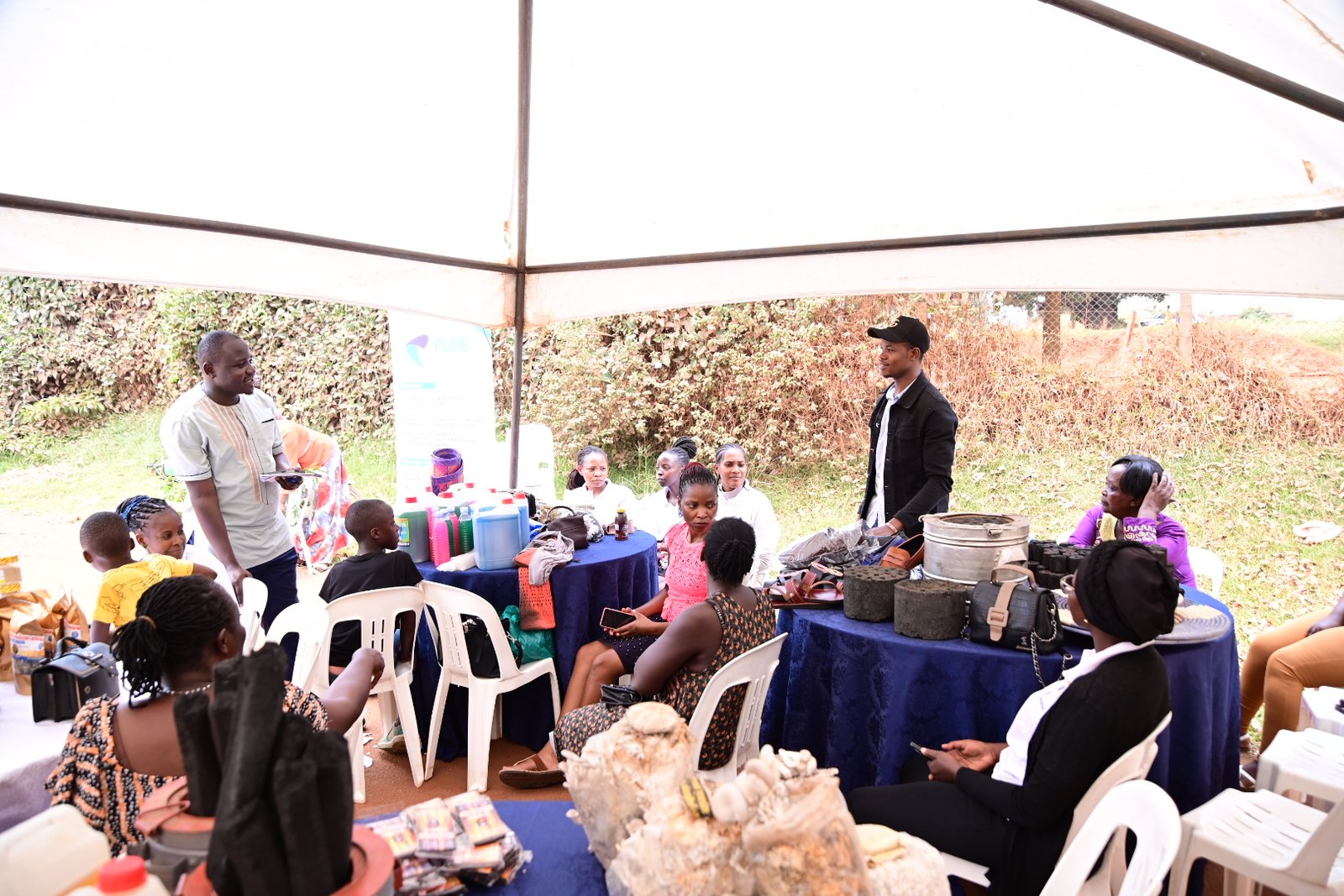 Abakugu Babangudde Bannabizinensi e Makerere